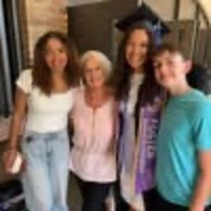 Meet your Posher, Brenda